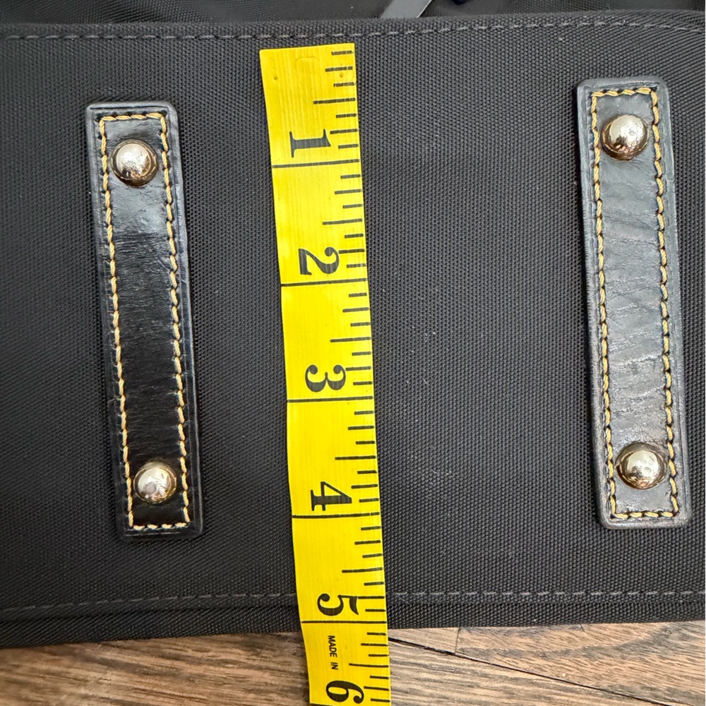 Dooney & Bourke Vintage Black Nylon Large Pocket Crossbody Satchel - Picture 6 of 14